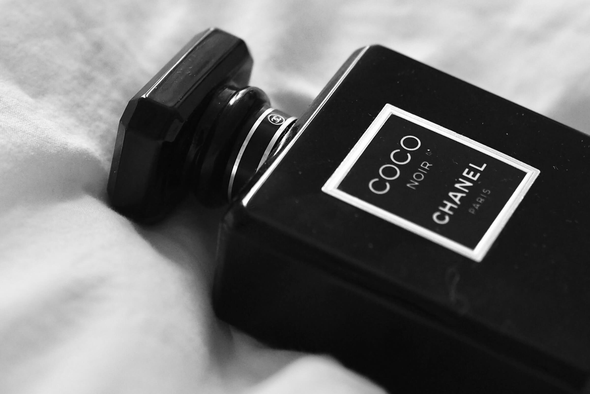 luxury logo brand imitation chanel